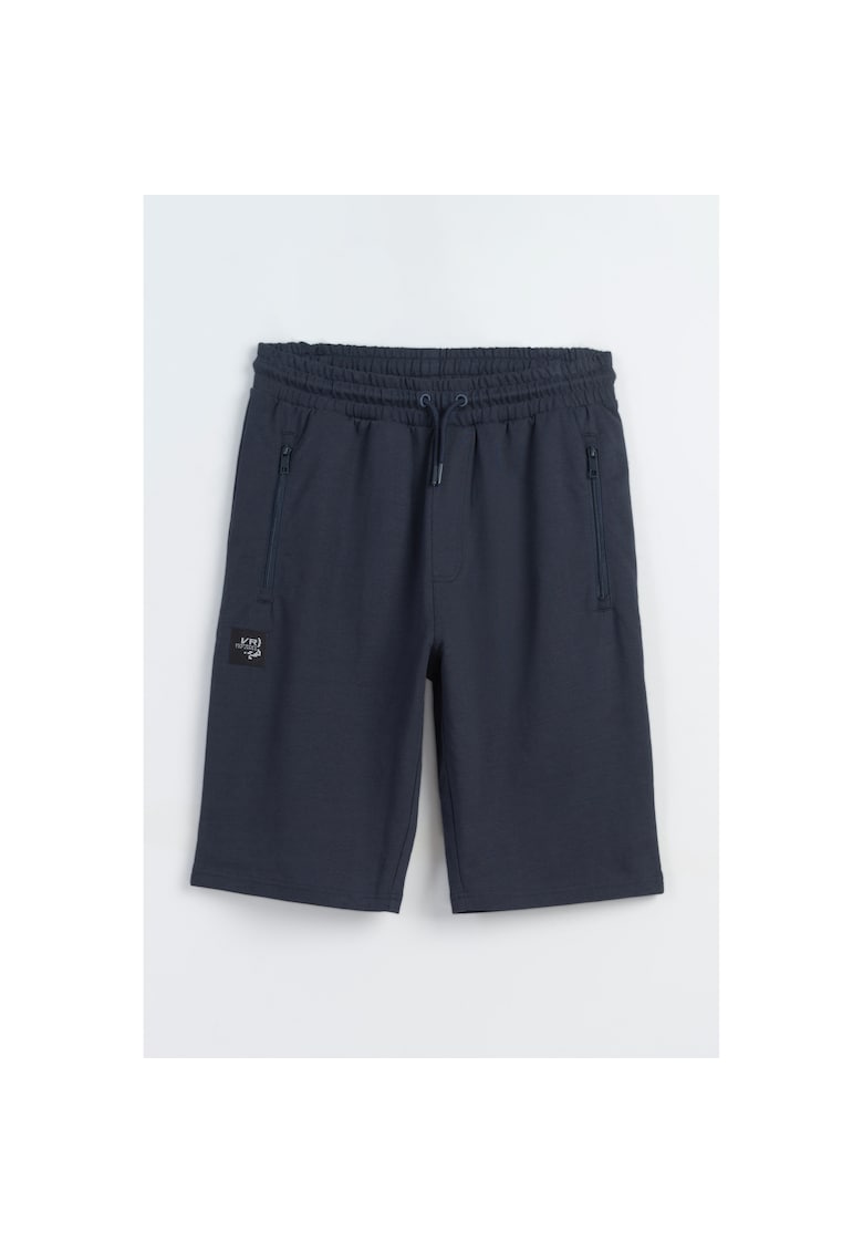 Pantaloni scurti de trening cu buzunare cu fermoar -