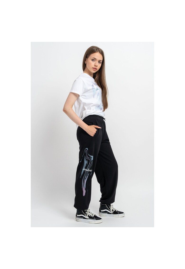 Pantaloni de trening relaxed fit cu imprimeu
