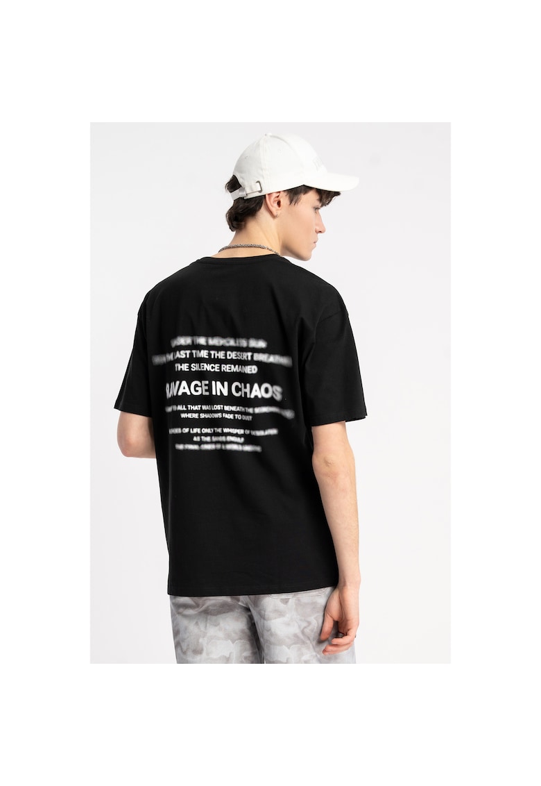 Tricou lejer cu imprimeu pe spate -