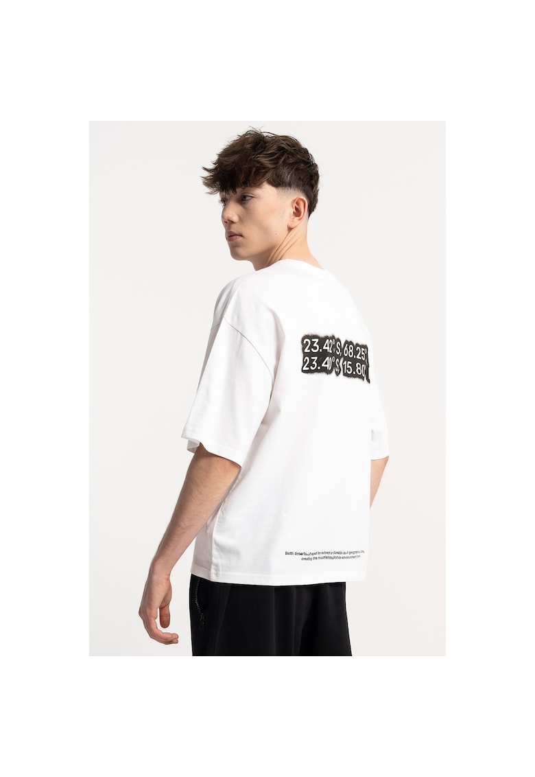 Tricou cu imprimeu text pe spate BOXY -