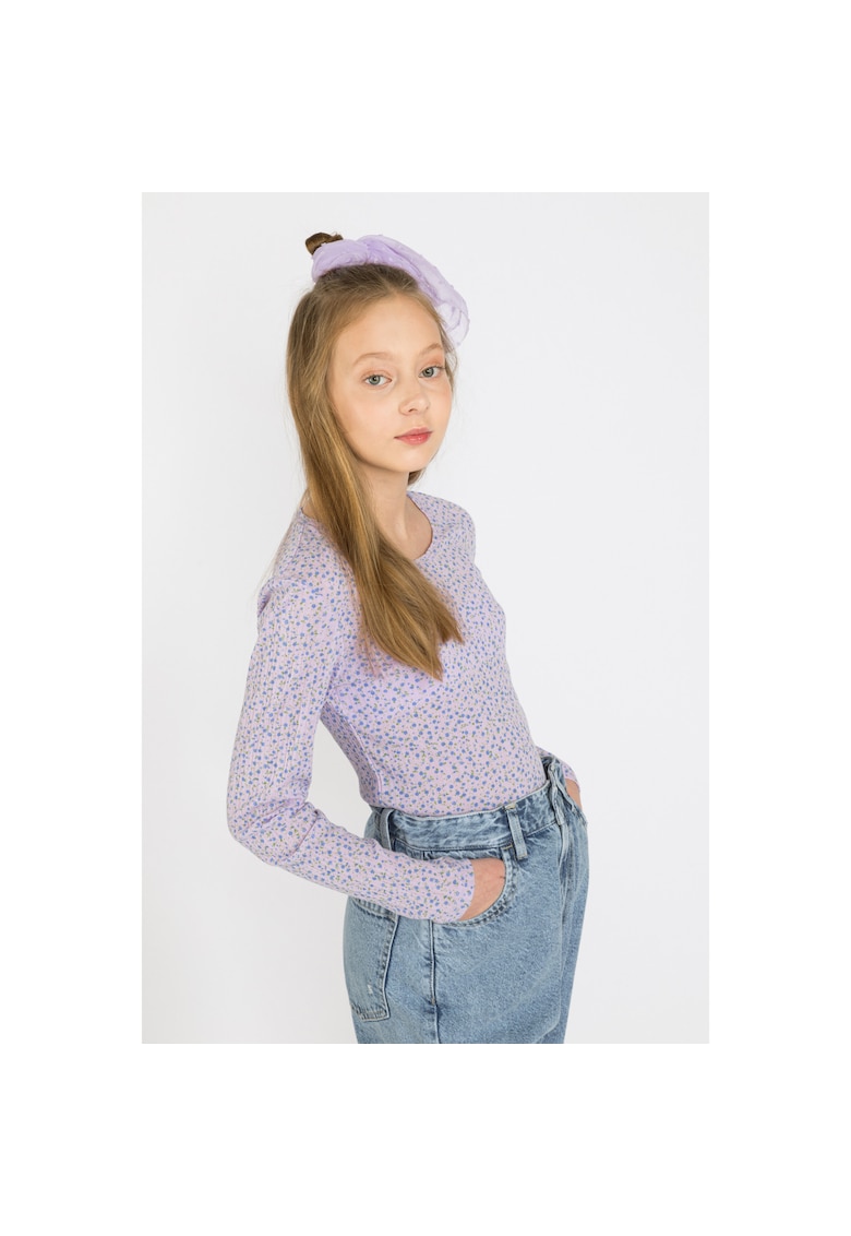 Bluza cu model floral -