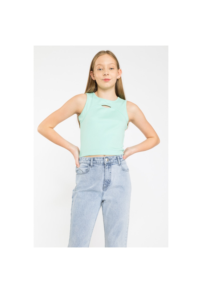 Top crop uni cu decupaj -
