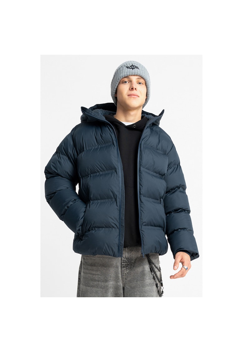 Geaca matlasata cu buzunare laterale -