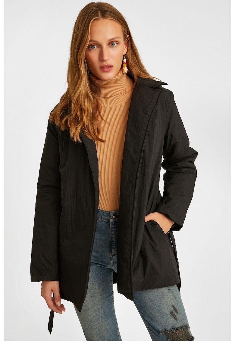 Trenci uni cu inchidere cu cordon