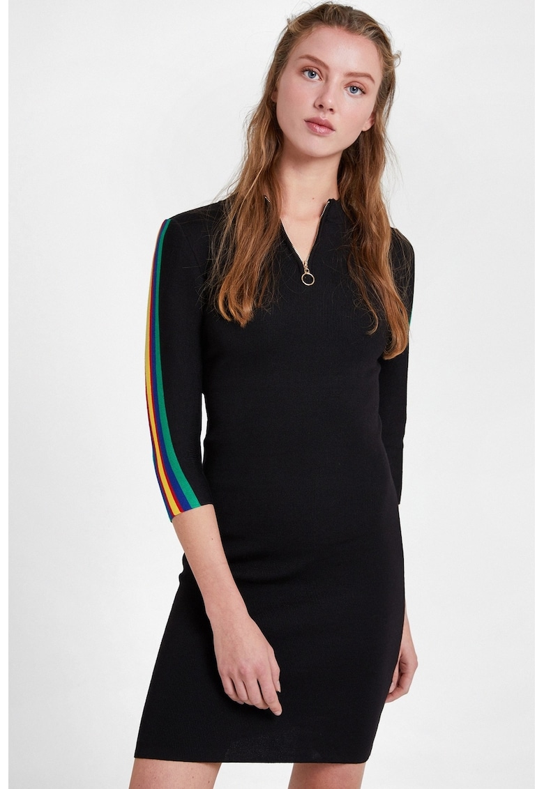 Rochie cambrata cu detalii contrastante - Negru