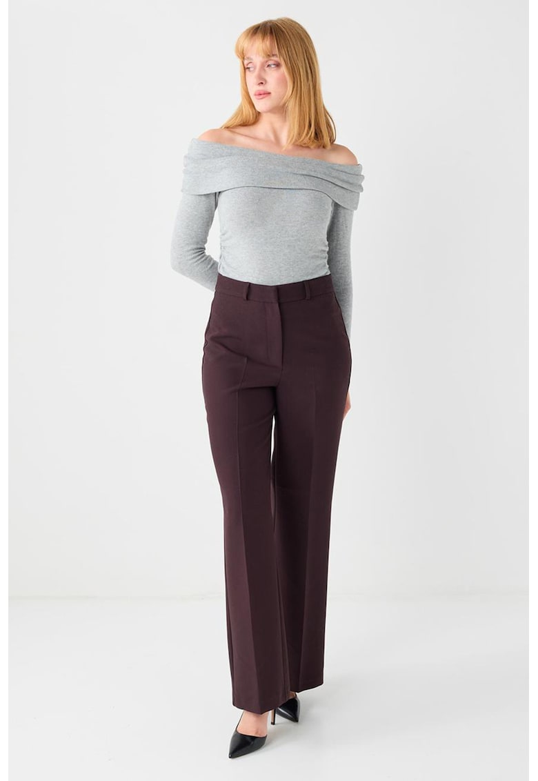 Pantaloni cu croiala ampla si talie inalta - Maro inchis