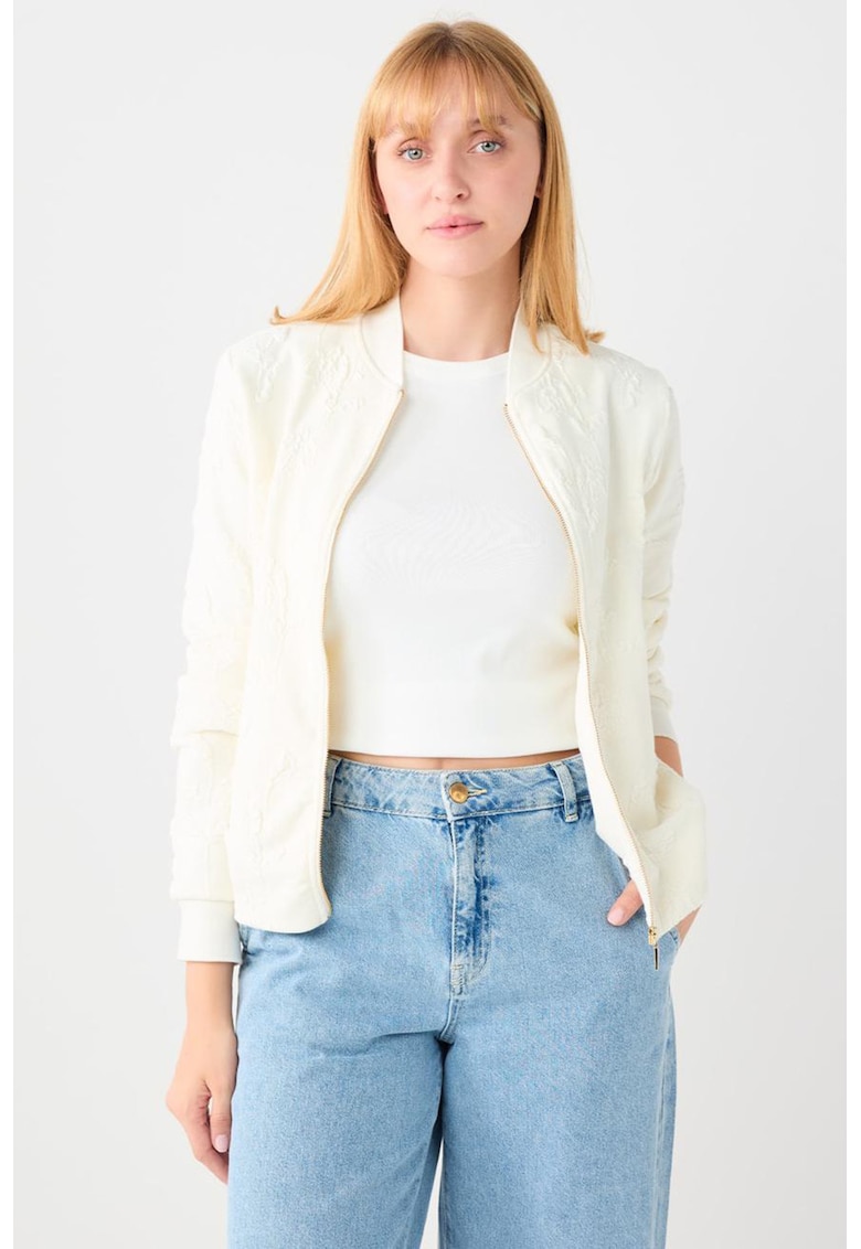 Jacheta cu fermoar si buzunare laterale - Crem