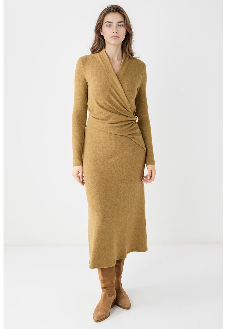 Rochie lunga petrecuta cu decolteu in V - Galben mustar