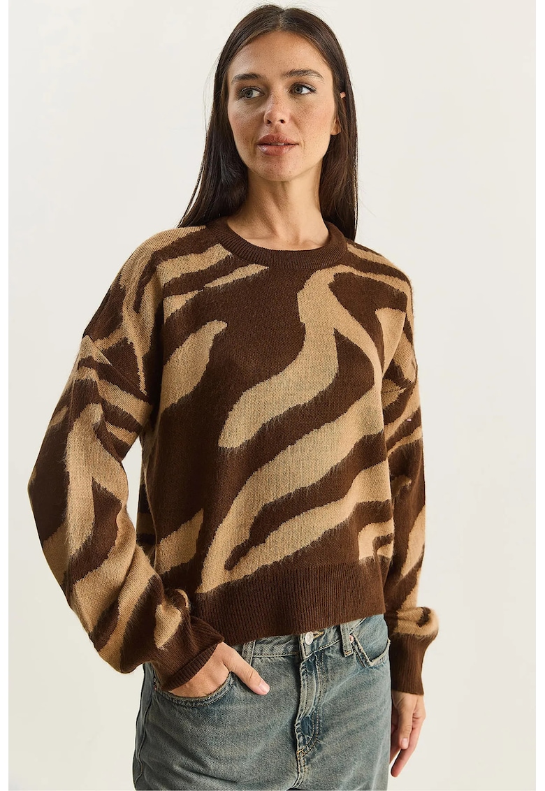 Pulover tricotat dama cu model zebra - maro - acril - One Size