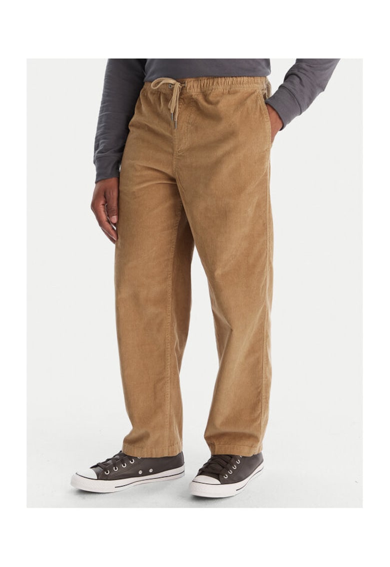 Pantaloni barbati maro