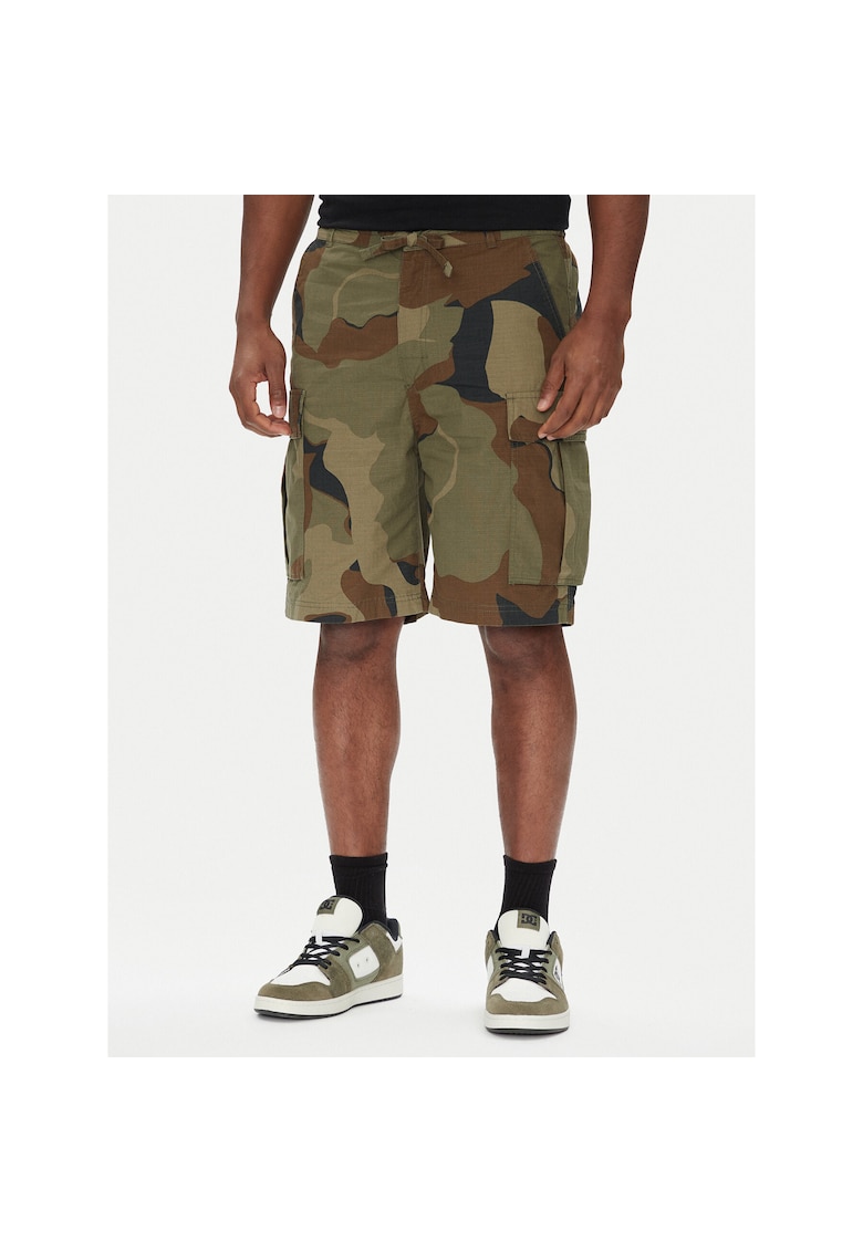 Pantaloni sport barbati - scurti - verde -