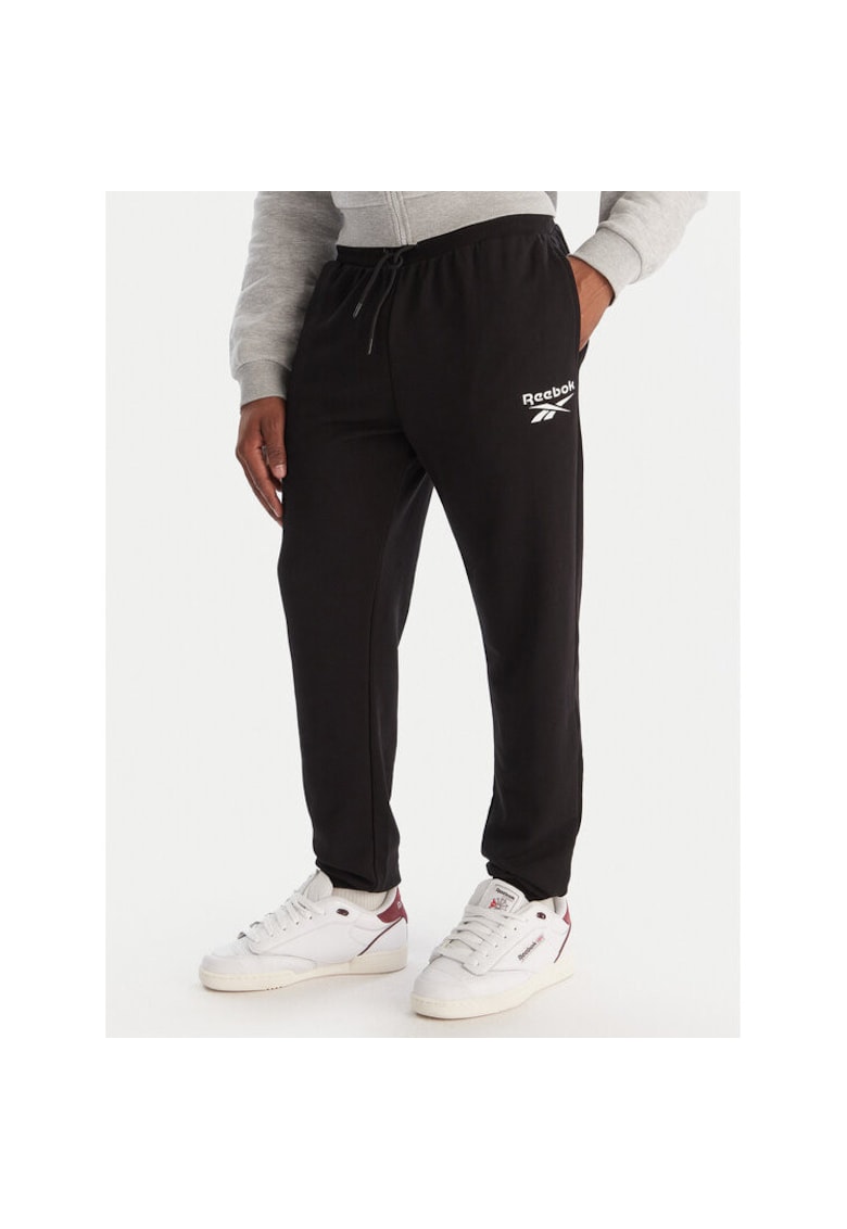 Pantaloni sport barbati negru