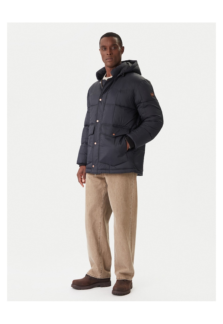 Wrangler Geaca de iarna barbati neagra - material rezistent