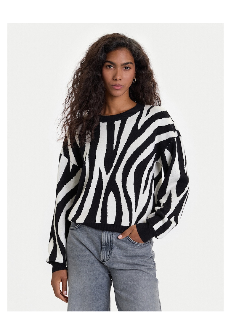 Pulover de dama alb - negru -