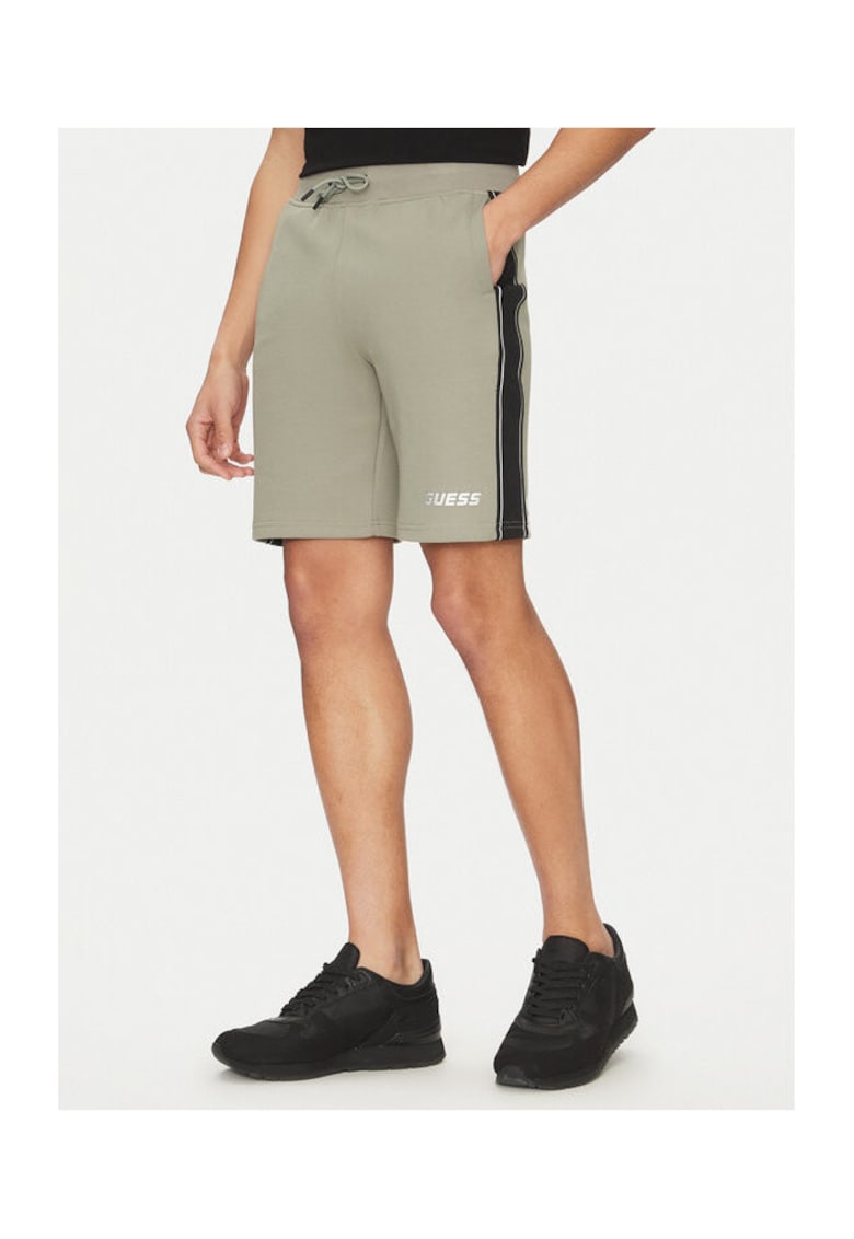 Pantaloni scurti barbati verde - bumbac