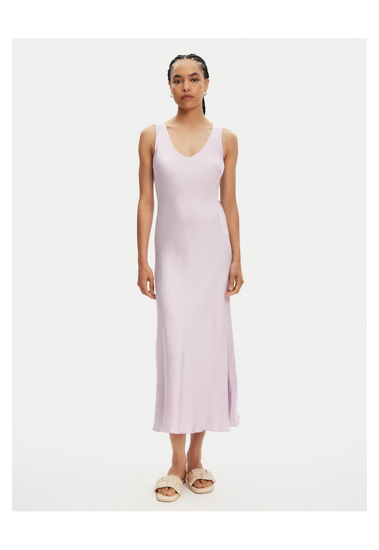 Rochie de seara violet - 2 caracteristici reprezentative