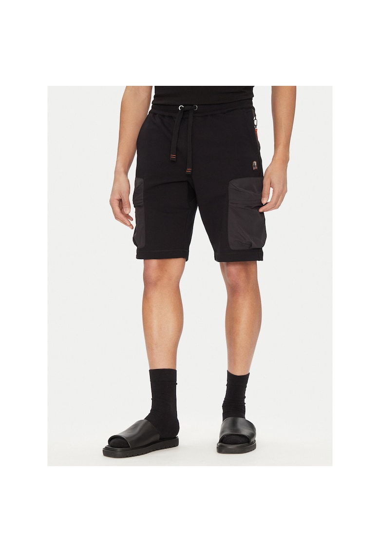 Pantaloni sport barbati negru - scurti -