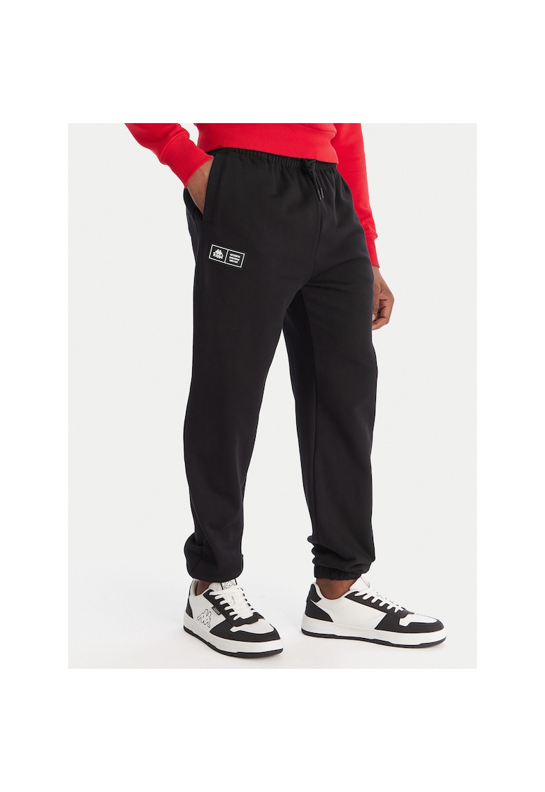 Pantaloni sport barbati negru