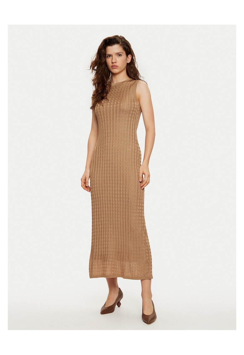 Rochie tricotata de dama maro - 2 caracteristici reprezentative
