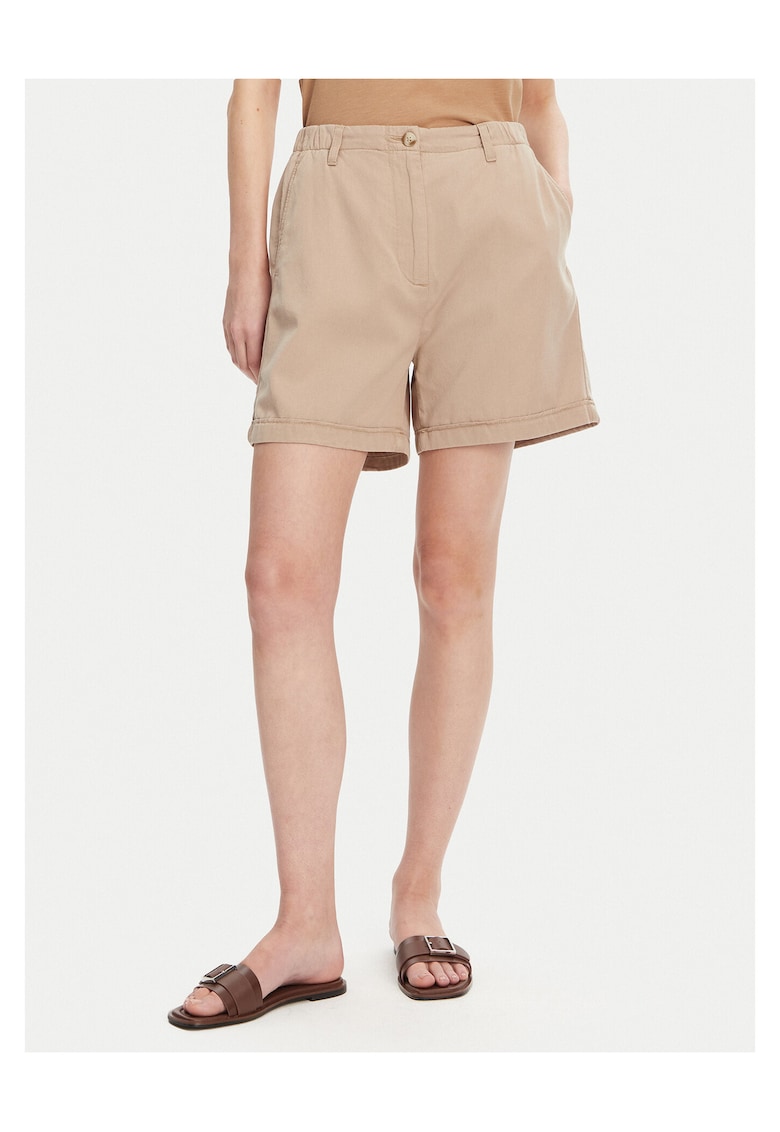 Pantaloni scurti pentru dama - bej