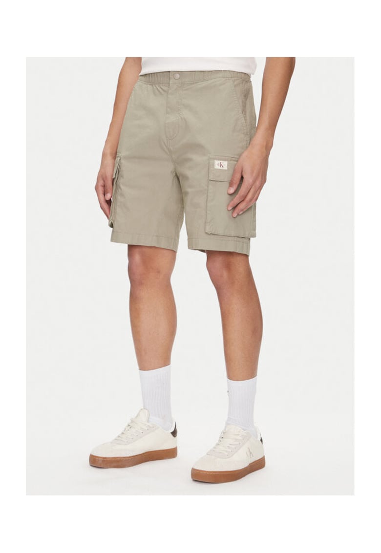 Pantaloni barbati verde