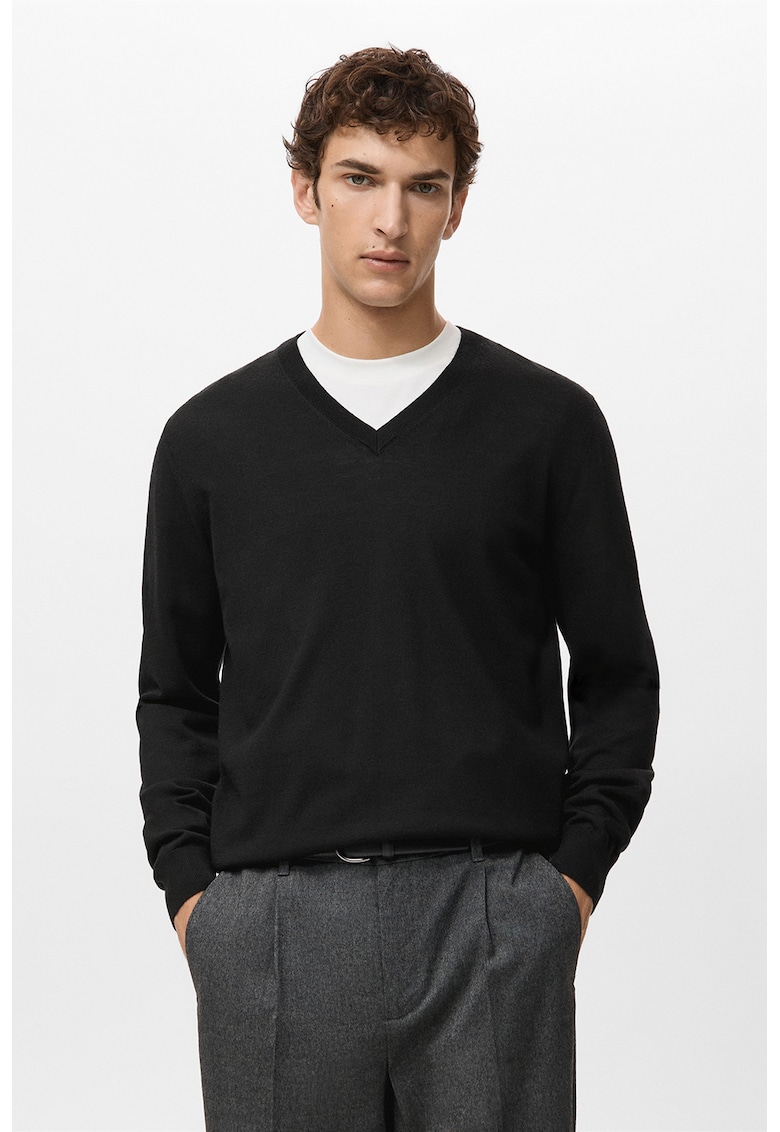 Pulover de lana cu decolteu in V - Negru