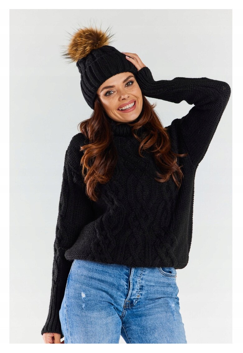 Caciula Dama Cu Pompon - O Marime - Material Poliacril - Poliamida - Poliester - Iarna - Marime Universala - Moale Si Confortabila - Multicolor