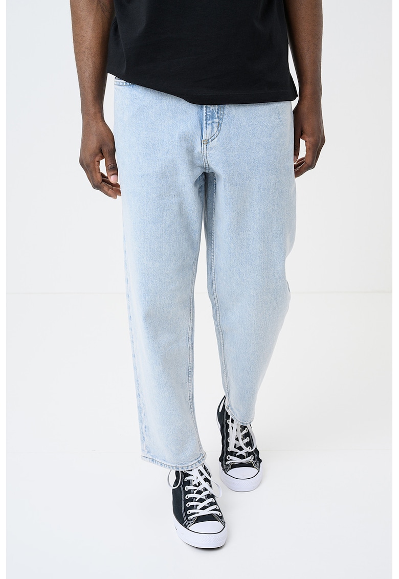 Blugi crop cu croiala conica - Albastru deschis