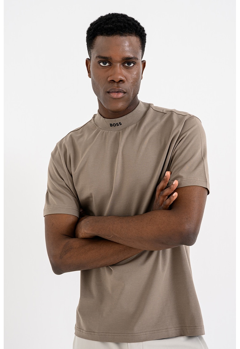 Tricou uni cu decolteu la baza gatului - Maro nisip