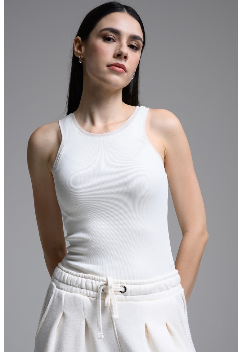 Top striat cu decupaj pe partea din spate - Alb fildes