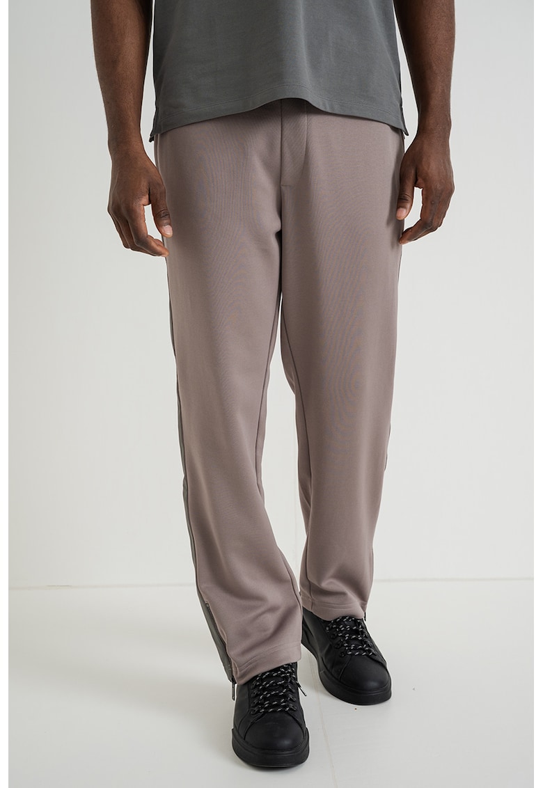Pantaloni relaxed fit de trening Dolos - Maro taupe