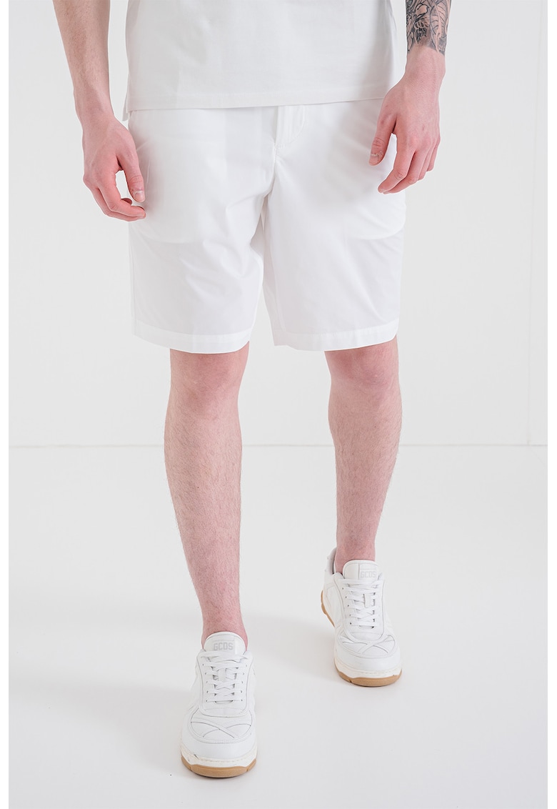 Pantaloni scurti regular fit cu buzunare - din material usor Speedflex - Alb optic