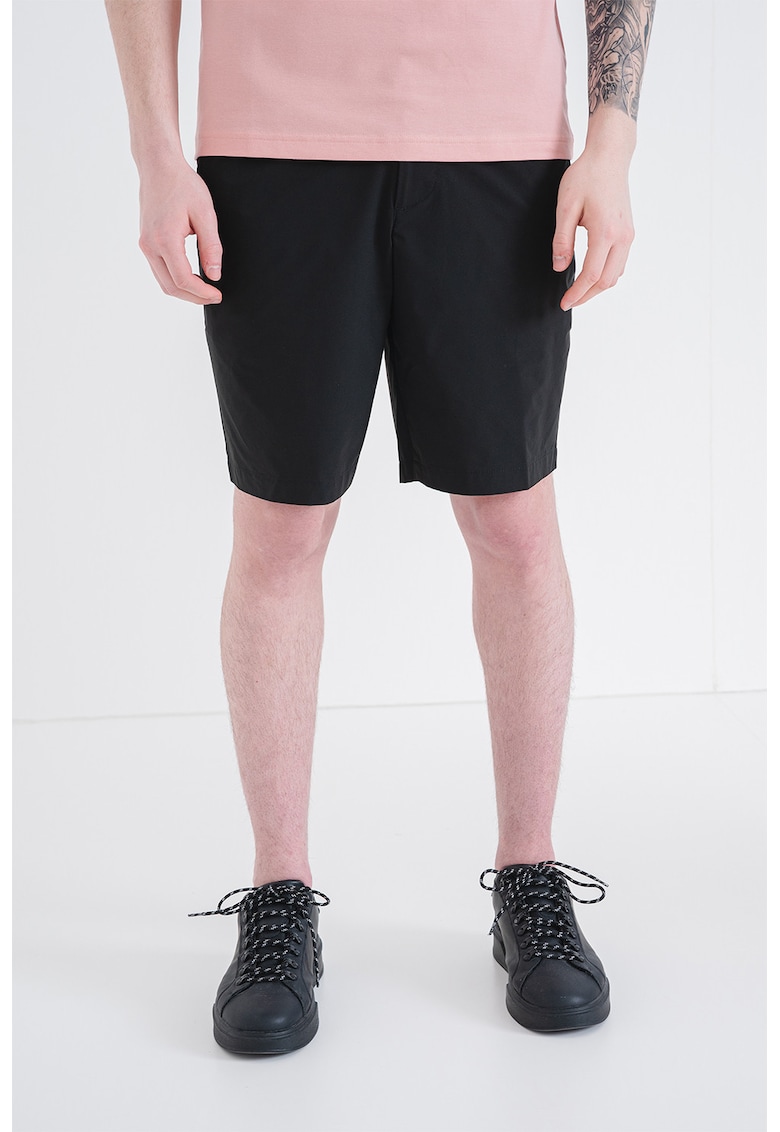 Pantaloni scurti regular fit cu buzunare - din material usor Speedflex - Negru