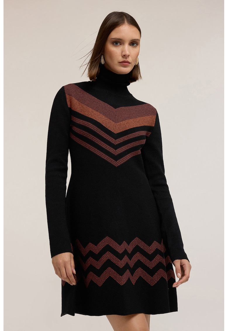 Rochie tricotata cu model in zigzag