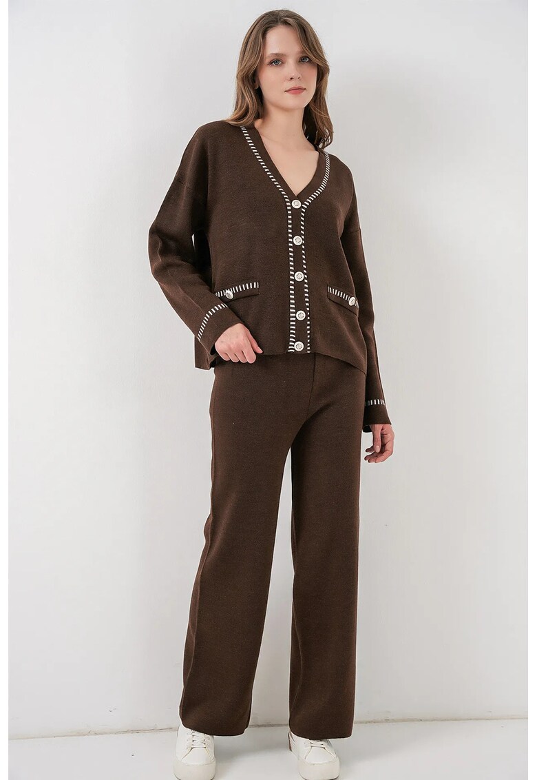Set tricotat cardigan cu decolteu in V texturat si pantaloni largi - maro - tricot -