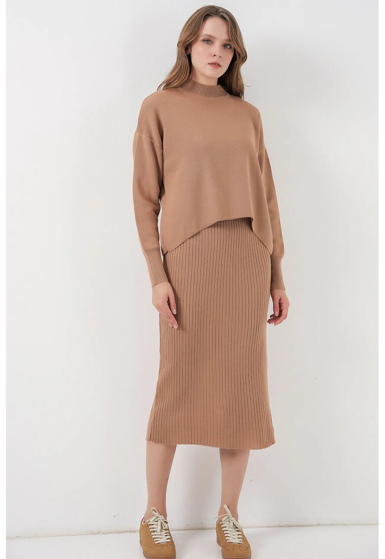 Set tricotat fusta si pulover maro camel - tricot -