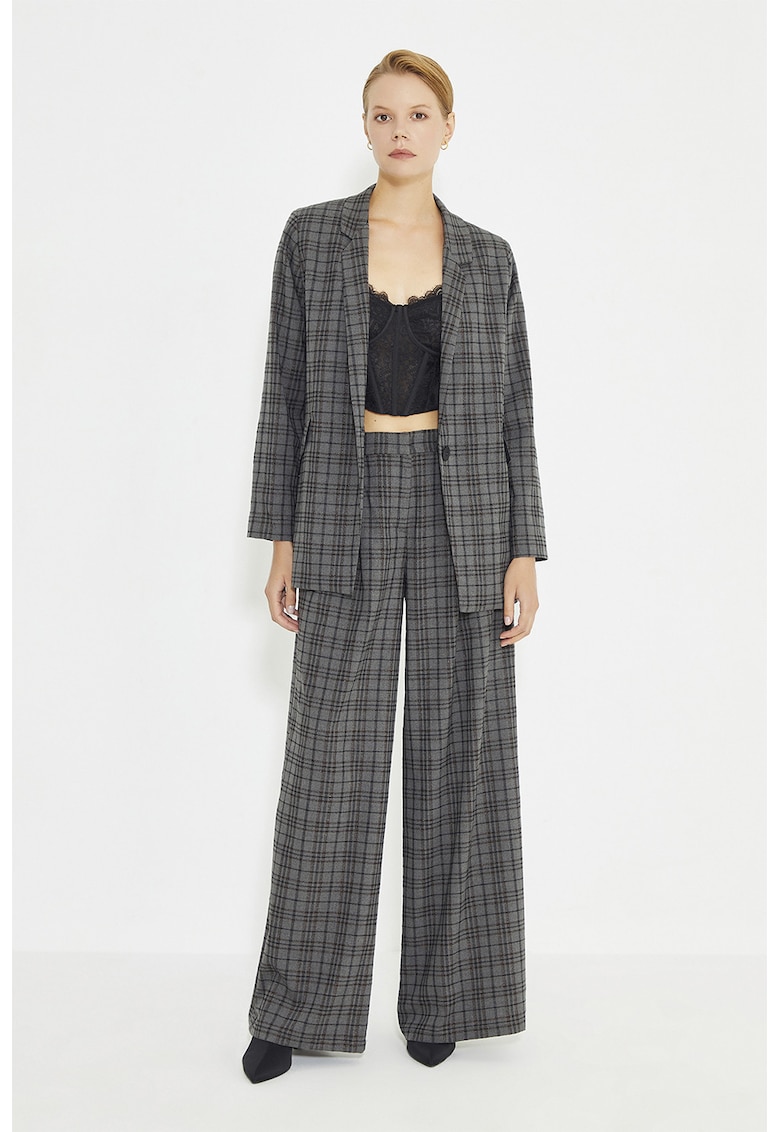 Pantaloni palazzo cu model in carouri