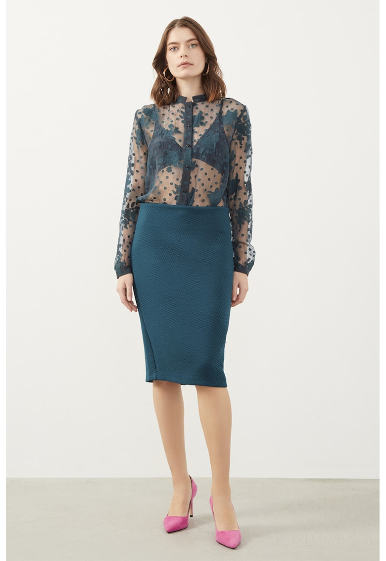 Fusta cu croiala creion si talie inalta