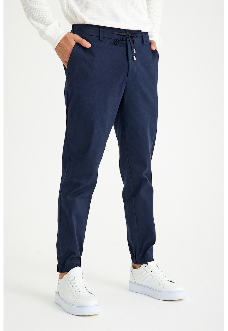 Pantaloni slim-fit cu cordon in talie