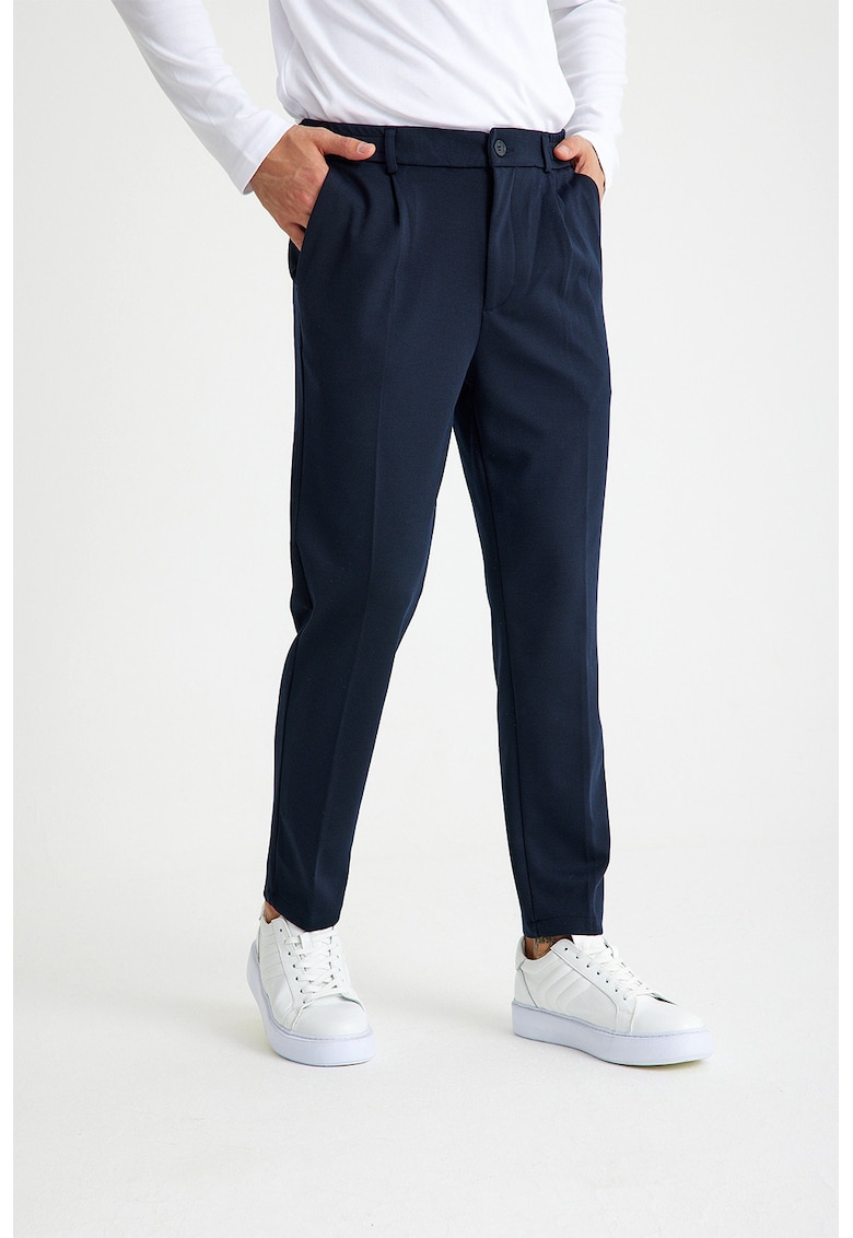 Pantaloni conici cu pliuri inversate pe partea din fata - Bleumarin