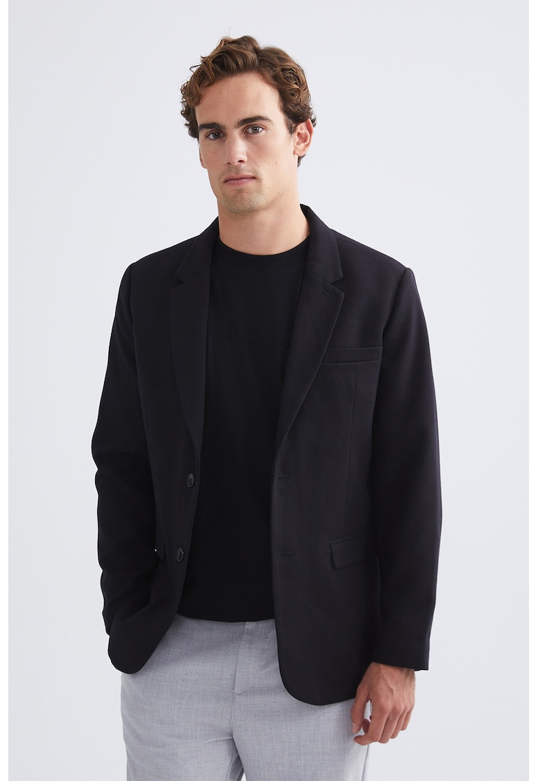 Sacou uni cu buzunare cu clapa - Negru