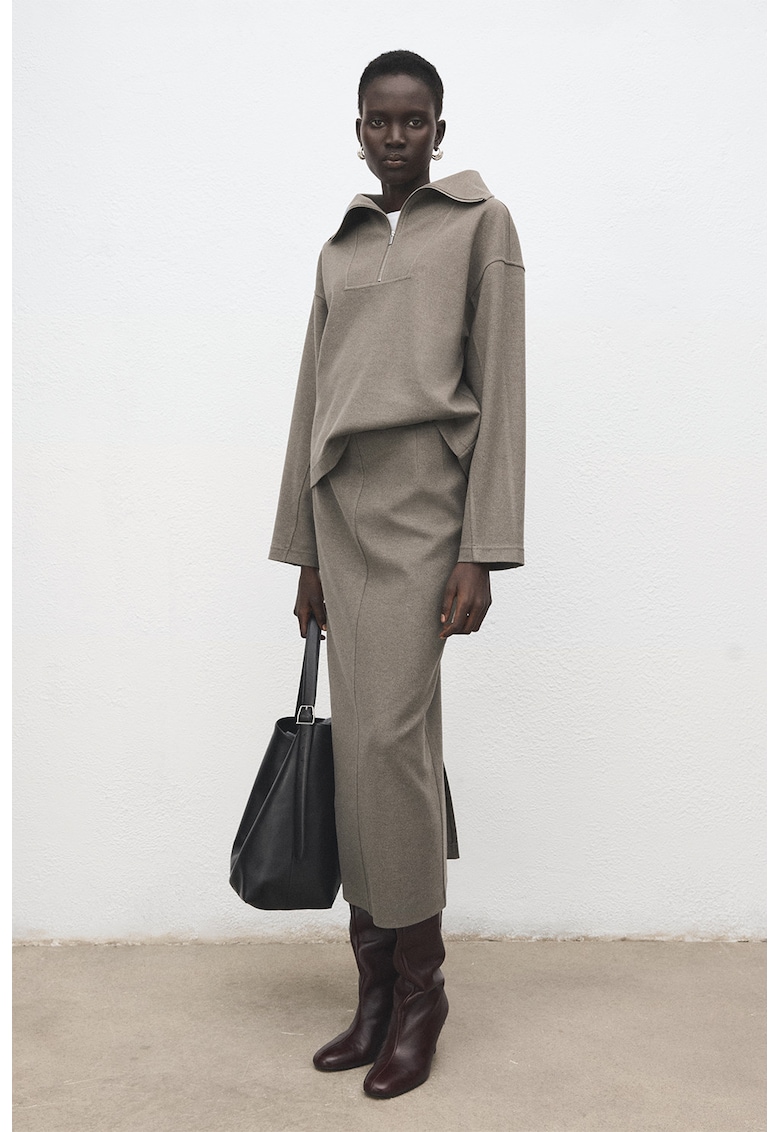 Pulover cu guler inalt si fermoar scurt - Maro inchis