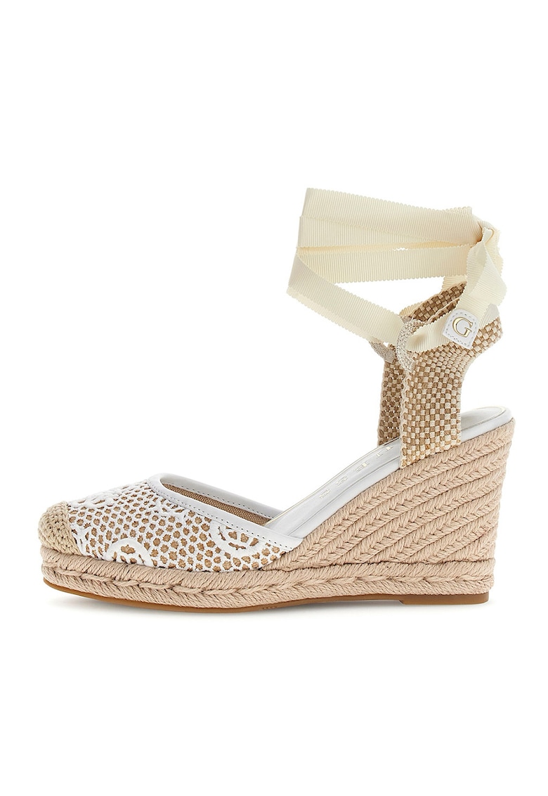 Sandale cu talpa wedge si snururi petrecute - Alb/Bej