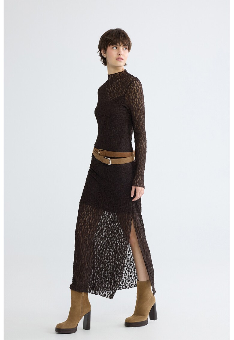 Rochie semitransparenta cu slit lateral - Maro inchis