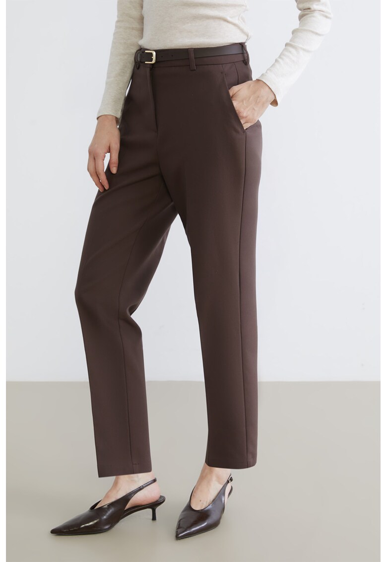 Pantaloni conici cu curea - Maro inchis