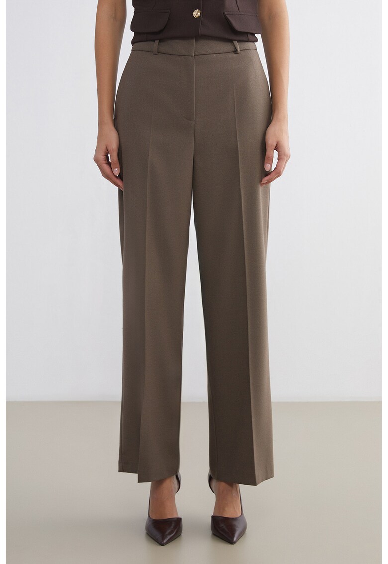pantaloni drepti cu pliuri - Maro taupe