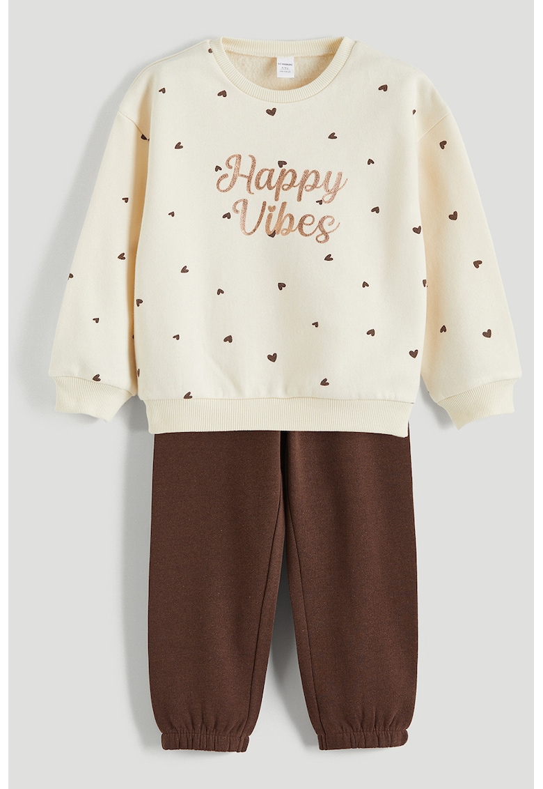 Bluza de trening si pantaloni de trening cu model inimi - Maro inchis