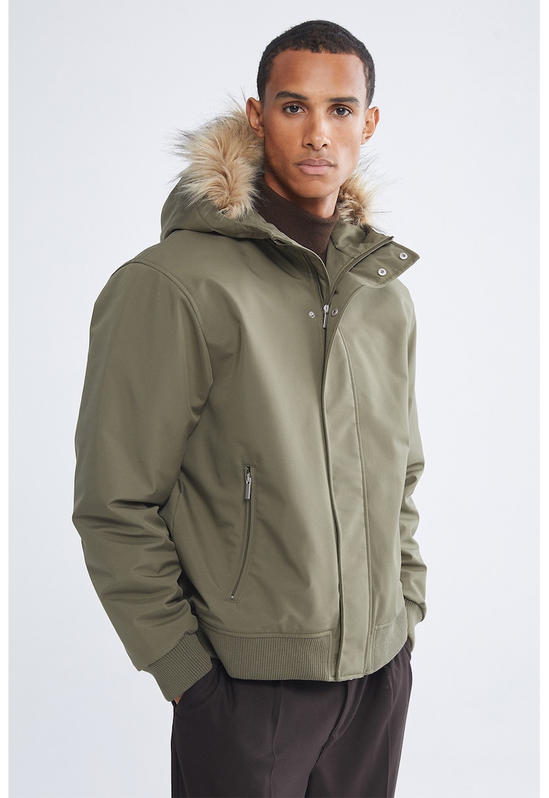 Geaca scurta cu captuseala matlasata - Kaki inchis