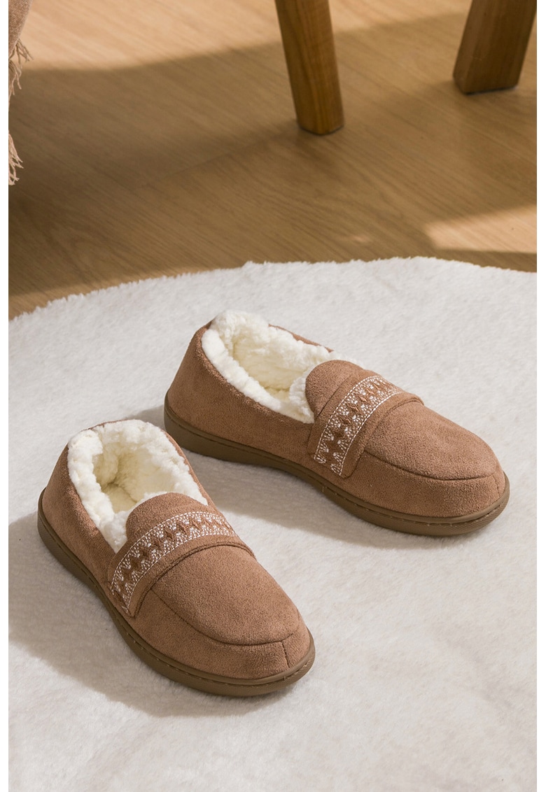 Papuci de casa din material textil cu broderie - Maro camel