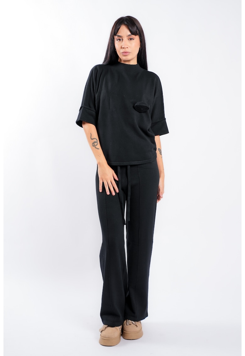 Compleu cu accesoriu detasabil si maneci medii - Negru